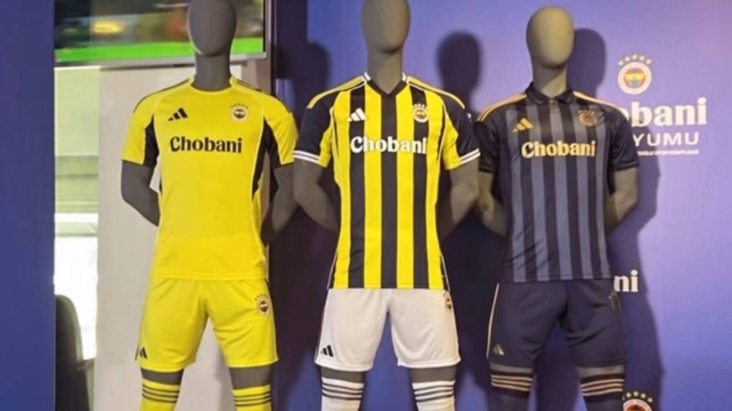 Fenerbahçe, Avrupa maçlarında giyeceği formaları tanıttı